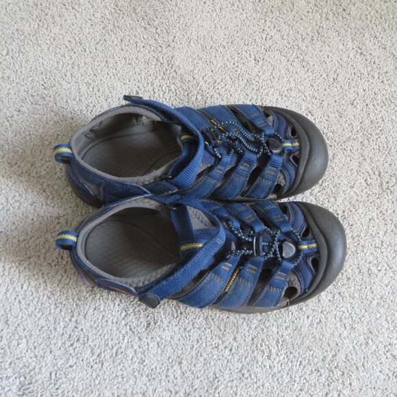 Keen newport big boys sandals size 5 blue - Picture 6 of 10